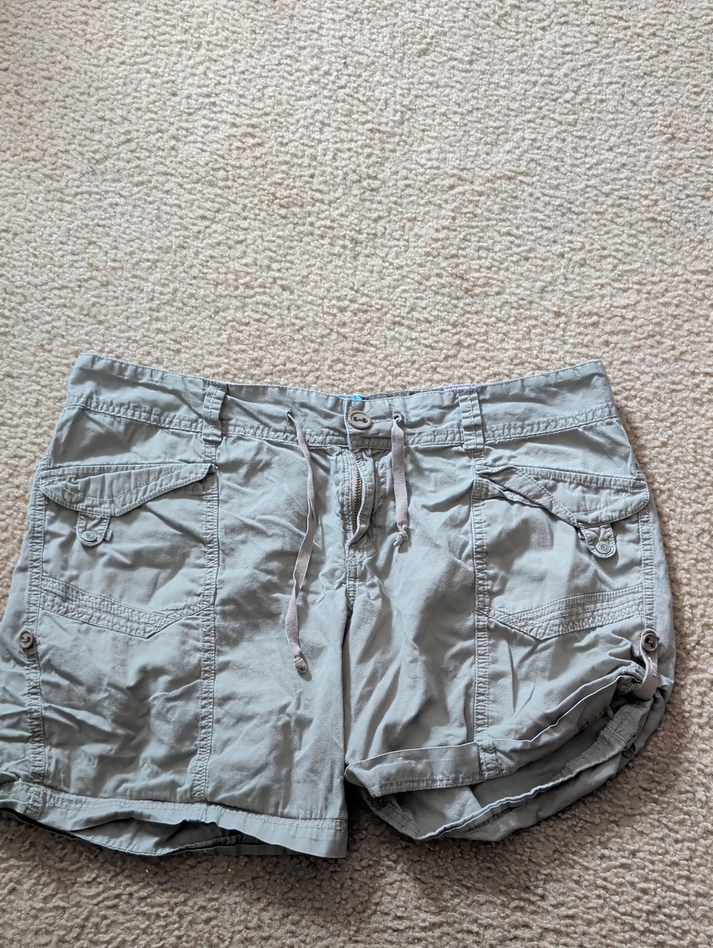 UNIONBAY Light Gray Cargo Drawcord Women's Shorts